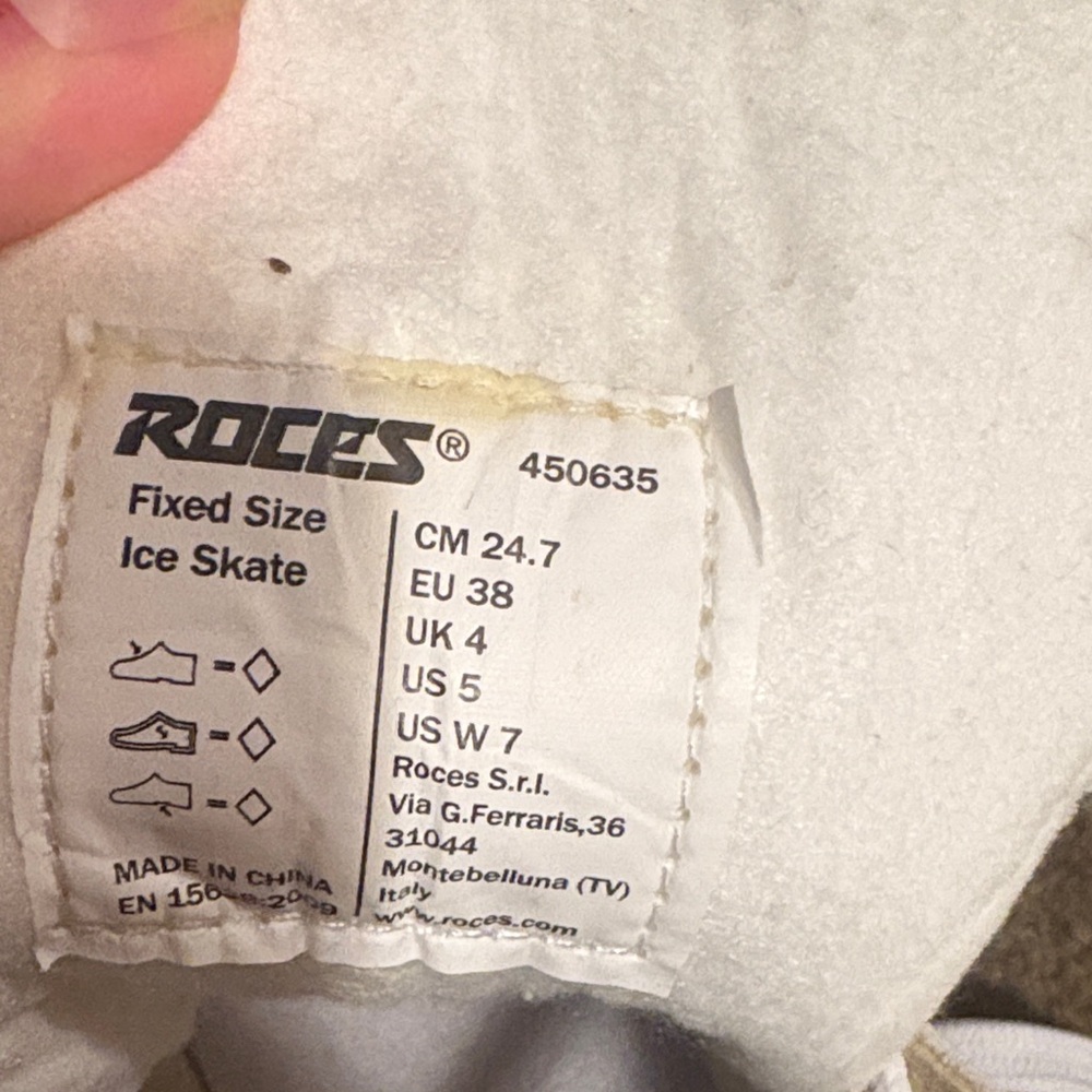 Roces Ice Skates - Picture 2 of 3